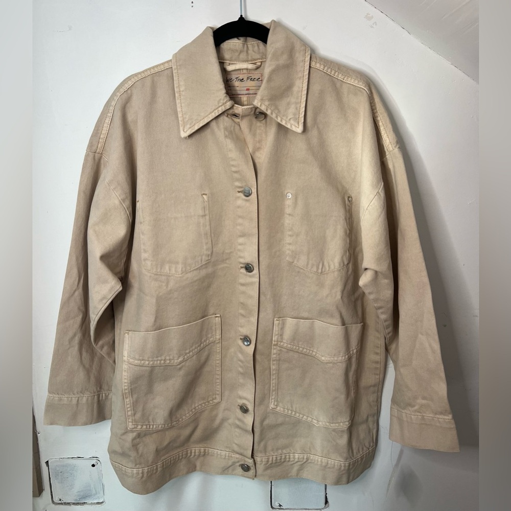 Free People We The Free Avery Chore Denim Jacket in Ivory Size XS NWT - Picture 2 of 12